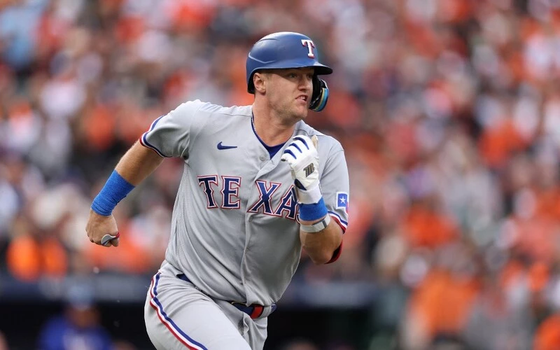 rangers-vs-orioles-game-3-2